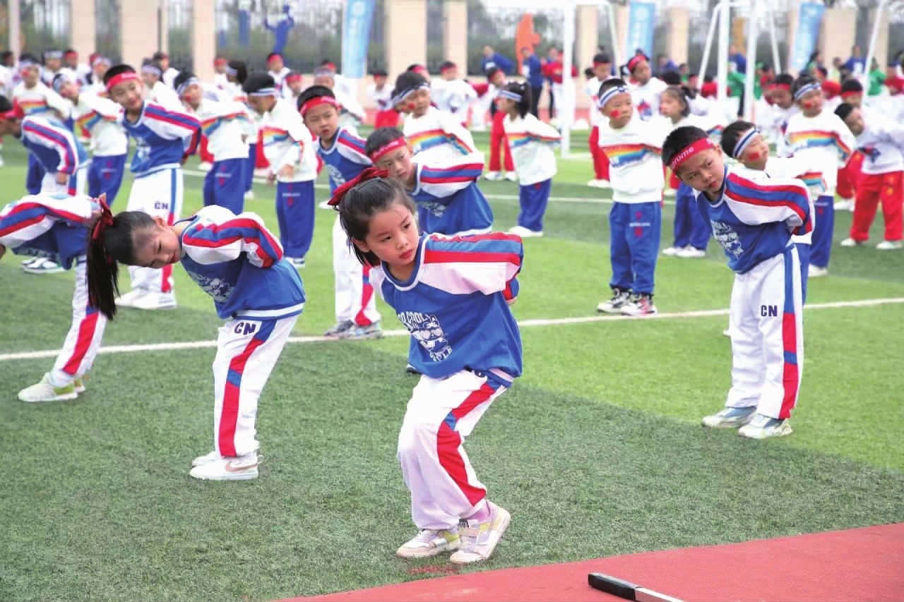 2-0→2-2，曼城噩梦10分钟，3连胜终结！瓜帅怒了，赛后狂批门将