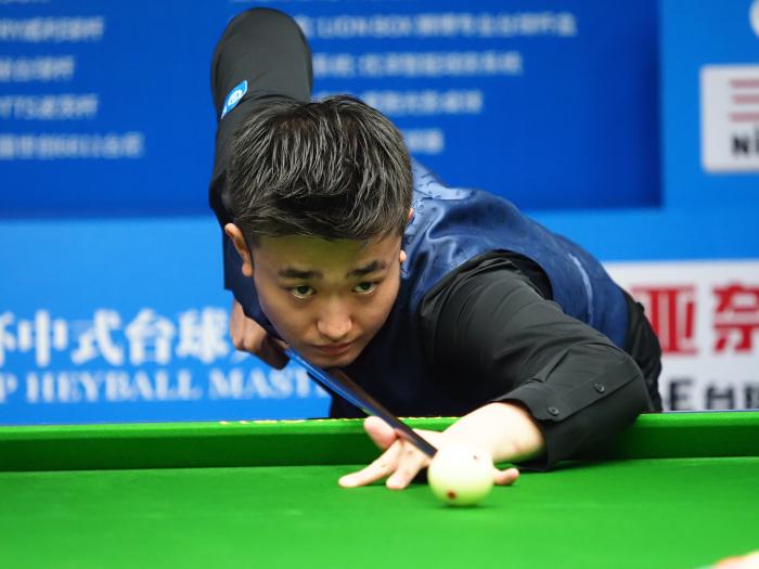 奥纳纳撞人 奥纳纳撞人