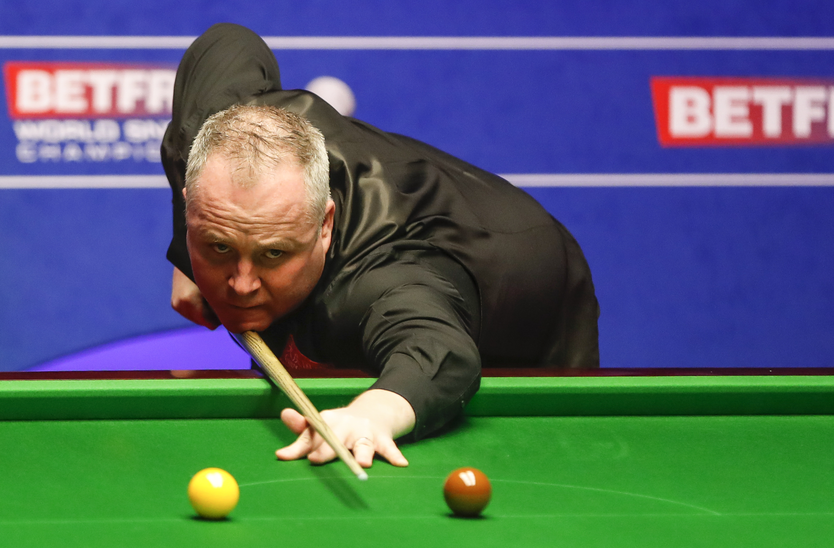 的较量中 的较量中